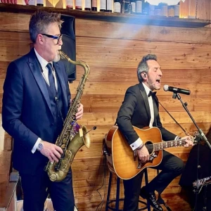 Acoustic Rockin’ Duo